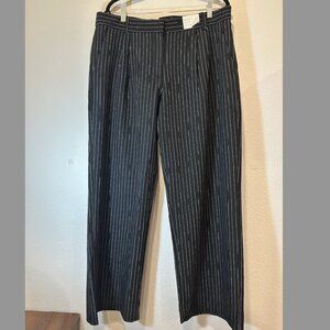 A&F Sloane Low Rise Tailored Wide Leg Pant – Size 32, NWT